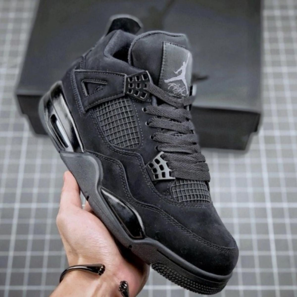Air Jordan 4 Retro “Black Cats”
