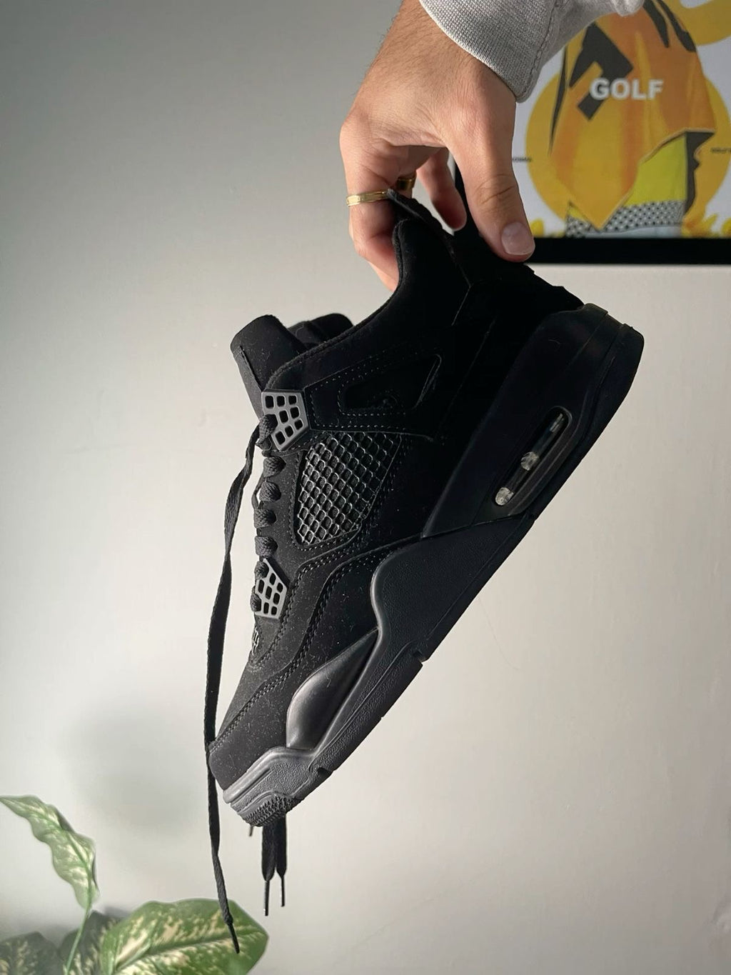 Air Jordan 4 Retro “Black Cats”